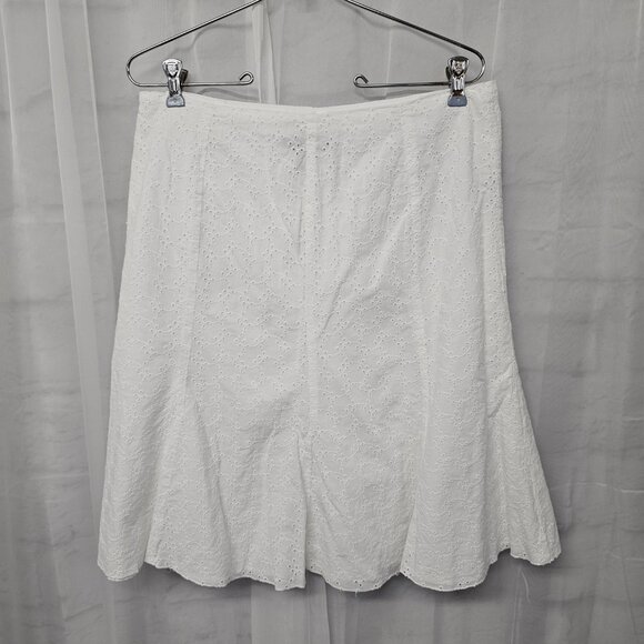 Chaps White Embroidered Floral Eyelet A-Line Skirt Boho Cottagecore 8 - Picture 6 of 10